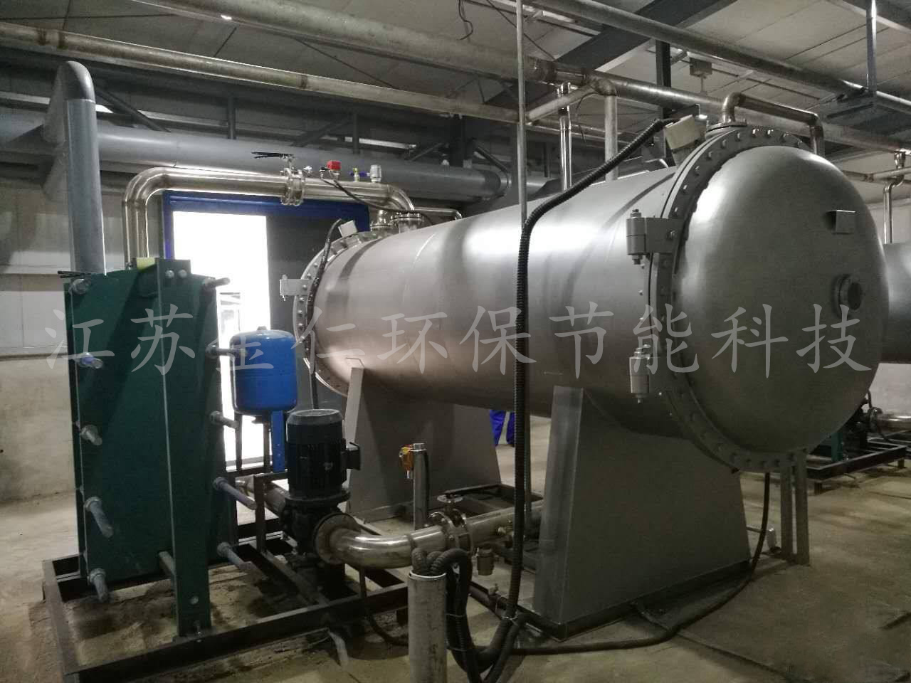 <b>大型撸撸社网站</b>